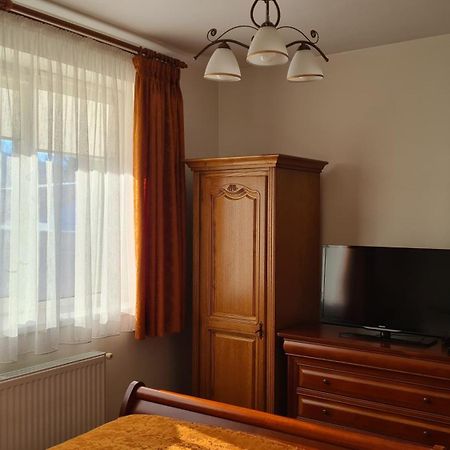 Apartament Bogdan Гура Хуморулуй Екстериор снимка