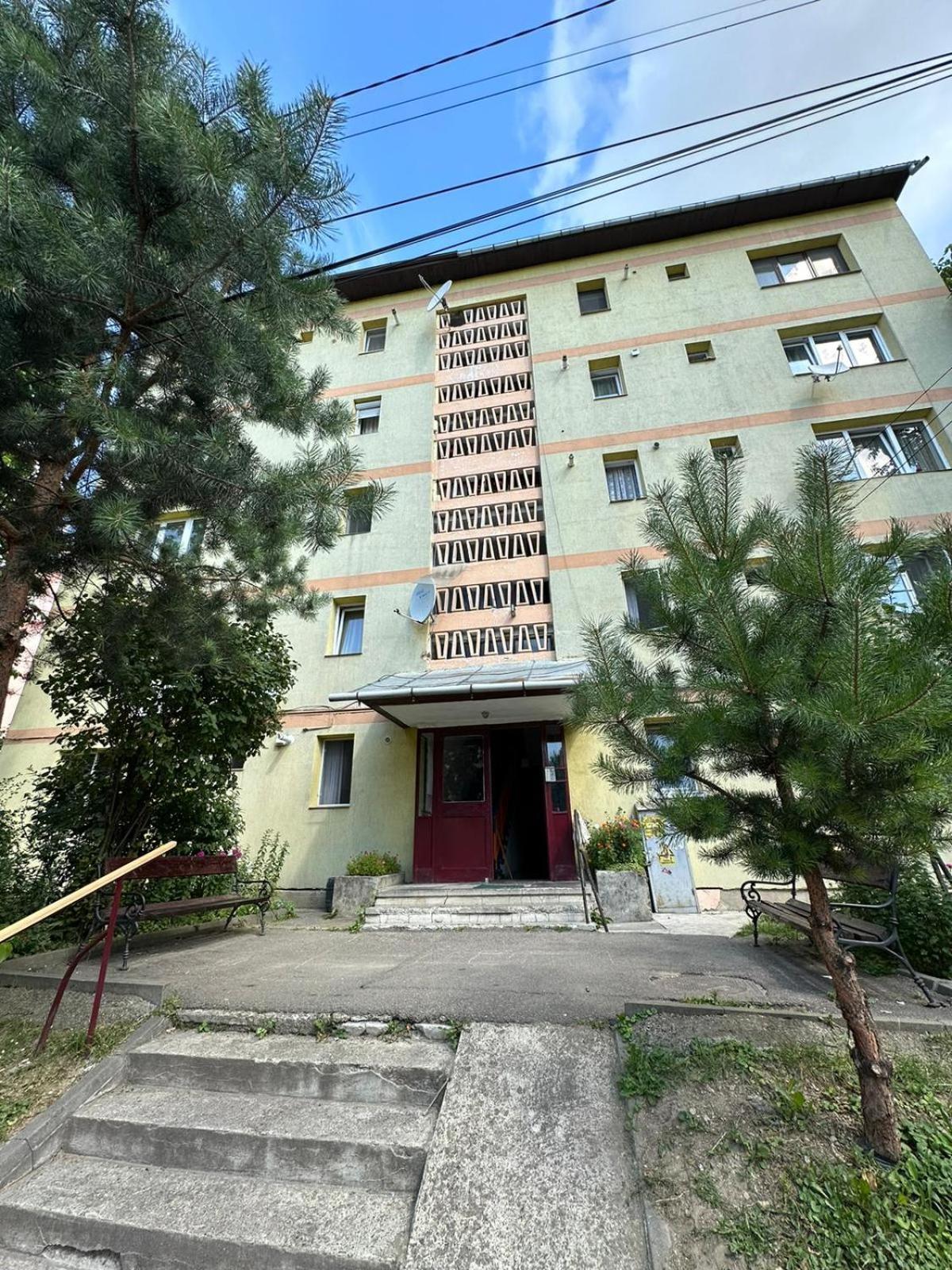 Apartament Bogdan Гура Хуморулуй Екстериор снимка